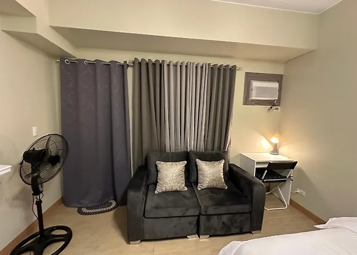Cozy With Queen Size Bed In Araneta Quezon * Manila