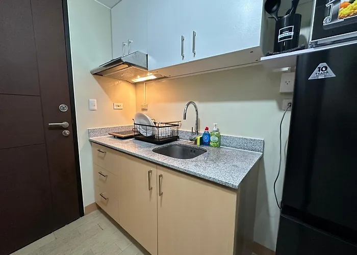 Apartamento Cozy With Queen Size Bed In Araneta Quezon