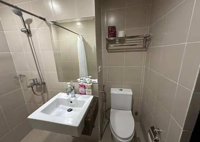 Apartamento Cozy With Queen Size Bed In Araneta Quezon Manila